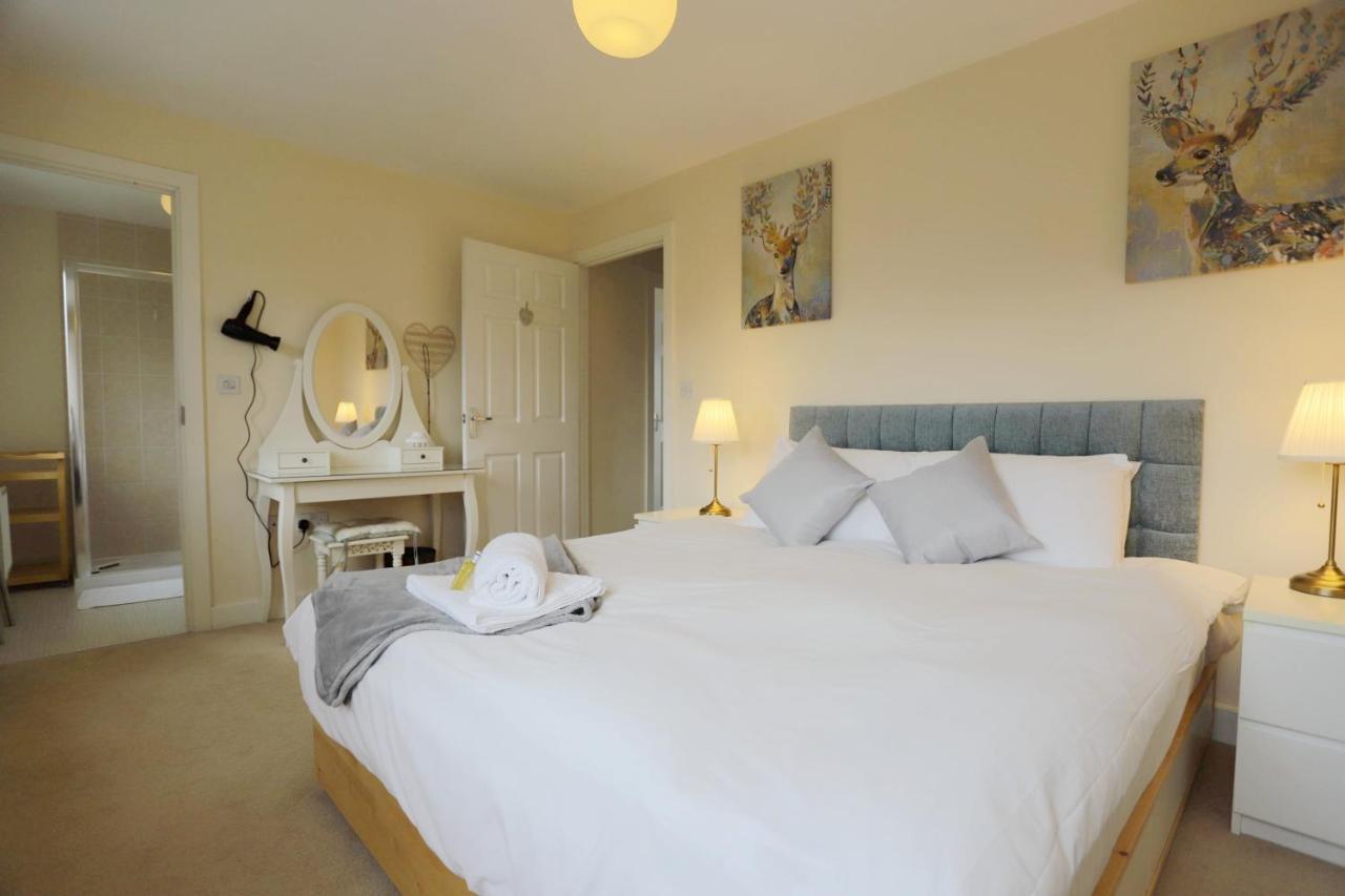 Easytravel Luxury Nec/Airport 3 Beds House Apartment Birmingham Exterior photo
